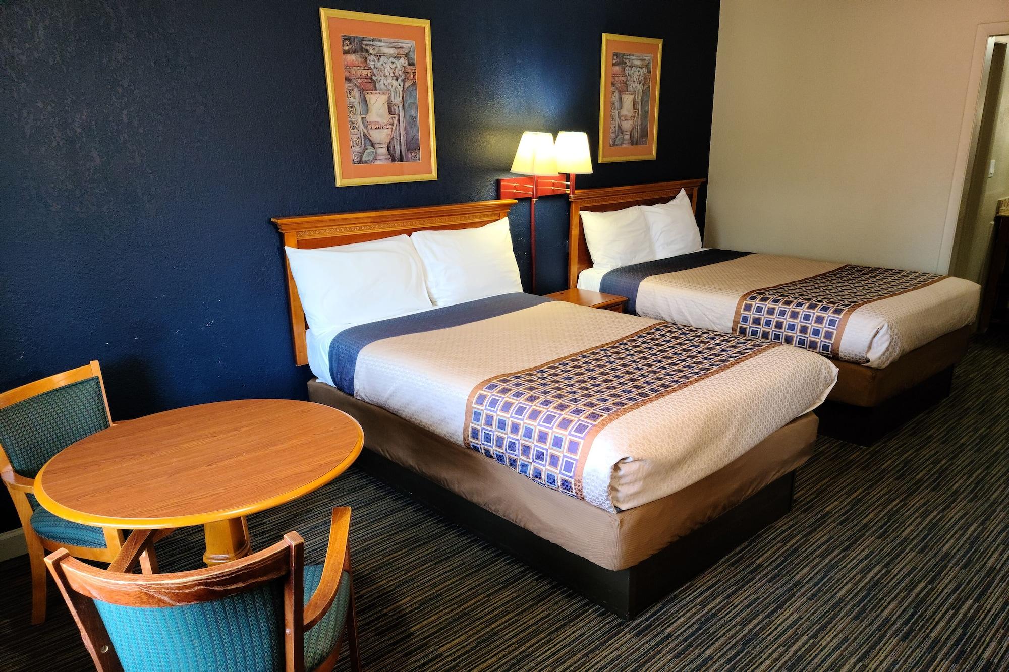 Travelodge By Wyndham Williamsburg Colonial Area Exterior photo